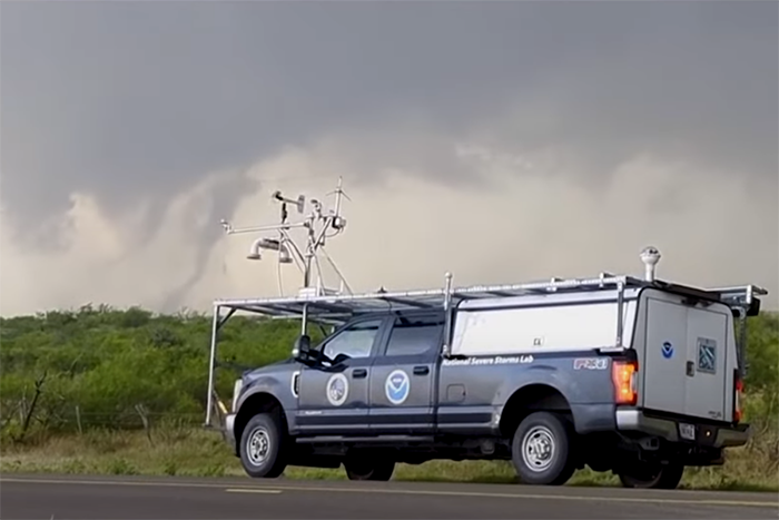 “Twisters” movie: NOAA tornado science and staff behind the scenes ...