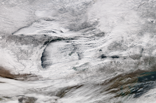 Map image for Lake effect snow buries parts of the Great Lakes in December 2016